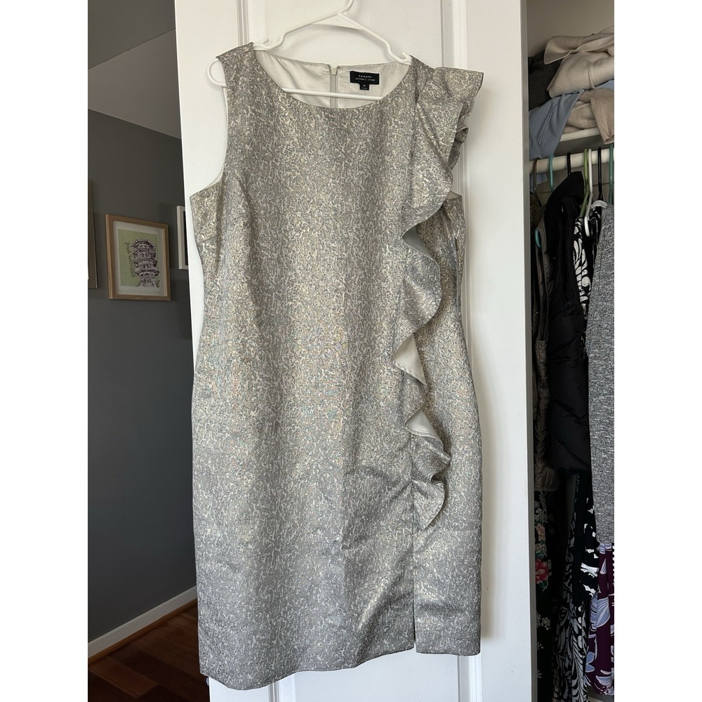 Tahari ASL Gold Brocade Sleeveless Cocktail Dress NWT Vertical Ruffle Size 16